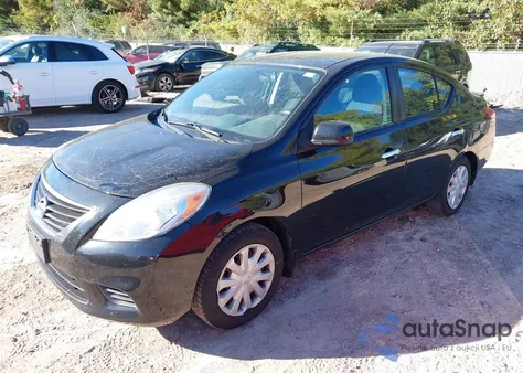 2013 Nissan Versa 1.6 Sv из США, поврежденный, VIN 3N1CN7AP2DL876132